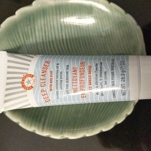 Red Clay Face Cleanser
